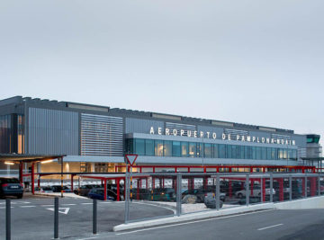 aeropuerto pamplona